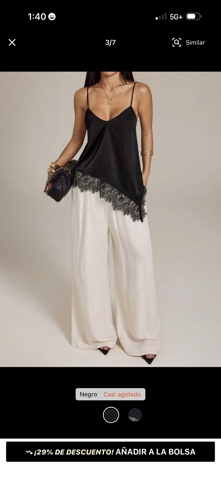 Blusa negra de encaje