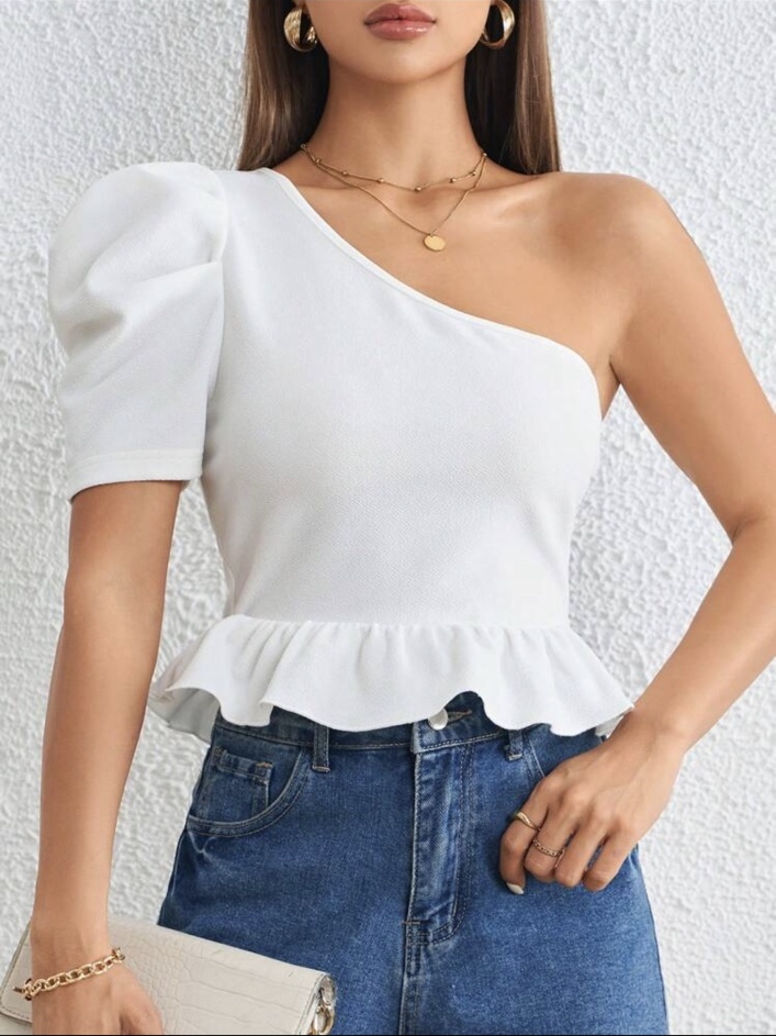 Blusa blanca peplum
